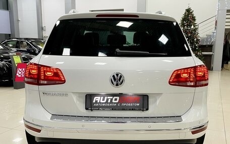 Volkswagen Touareg III, 2015 год, 3 297 000 рублей, 8 фотография