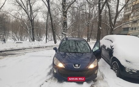 Peugeot 308 II, 2009 год, 600 000 рублей, 2 фотография