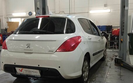 Peugeot 308 II, 2011 год, 534 000 рублей, 3 фотография