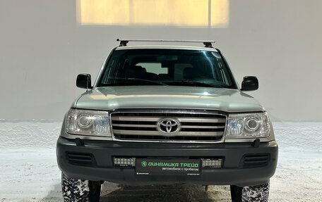 Toyota Land Cruiser 100 рестайлинг 2, 2005 год, 2 300 000 рублей, 2 фотография