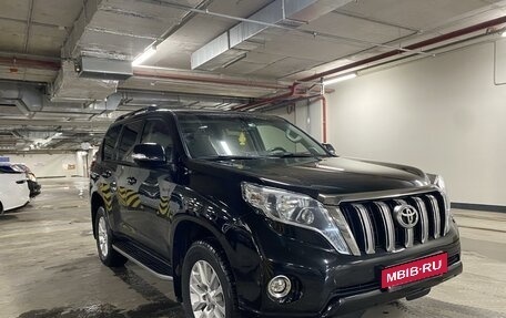 Toyota Land Cruiser Prado 150 рестайлинг 2, 2015 год, 3 500 000 рублей, 11 фотография