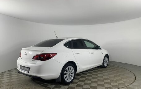 Opel Astra J, 2012 год, 899 000 рублей, 5 фотография