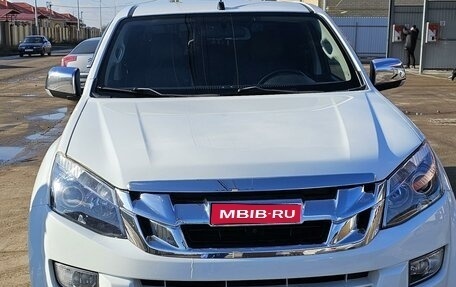 Isuzu D-Max II, 2018 год, 2 800 000 рублей, 1 фотография