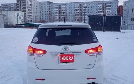 Toyota Wish II, 2010 год, 1 344 000 рублей, 10 фотография