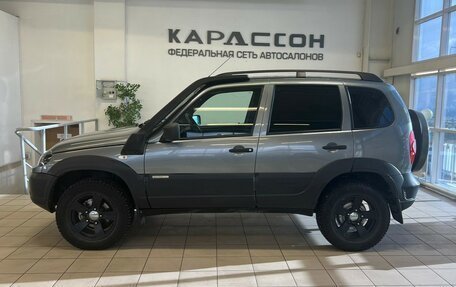 Chevrolet Niva I рестайлинг, 2015 год, 865 000 рублей, 5 фотография