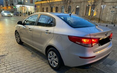 KIA Rio III рестайлинг, 2015 год, 960 000 рублей, 4 фотография