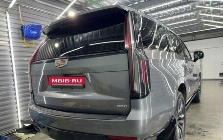 Cadillac Escalade V, 2021 год, 11 750 000 рублей, 7 фотография