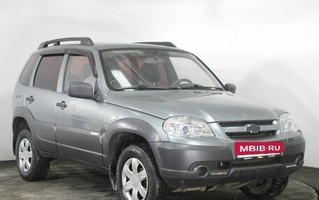 Chevrolet Niva I рестайлинг, 2013 год, 630 000 рублей, 3 фотография