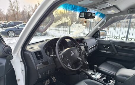 Mitsubishi Pajero IV, 2011 год, 1 999 999 рублей, 7 фотография