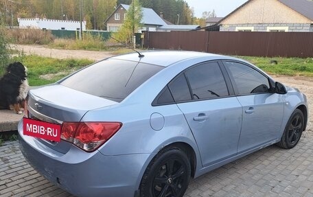 Chevrolet Cruze II, 2011 год, 675 000 рублей, 6 фотография