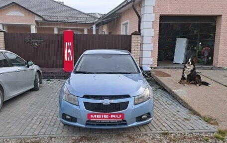 Chevrolet Cruze II, 2011 год, 675 000 рублей, 4 фотография