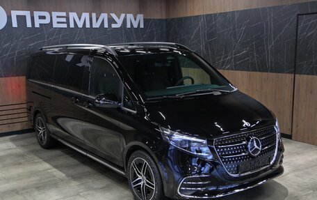 Mercedes-Benz V-Класс, 2024 год, 18 099 000 рублей, 21 фотография