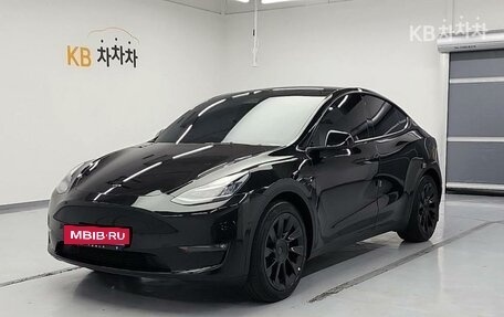 Tesla Model Y I, 2021 год, 5 200 000 рублей, 3 фотография