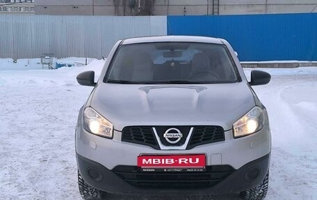 Nissan Qashqai, 2012 год, 930 000 рублей, 2 фотография