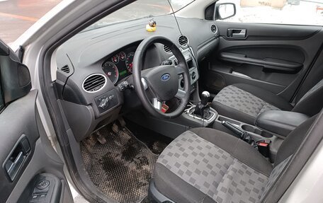 Ford Focus II рестайлинг, 2006 год, 390 000 рублей, 10 фотография