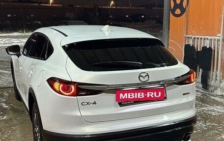 Mazda CX-4, 2023 год, 3 200 000 рублей, 2 фотография