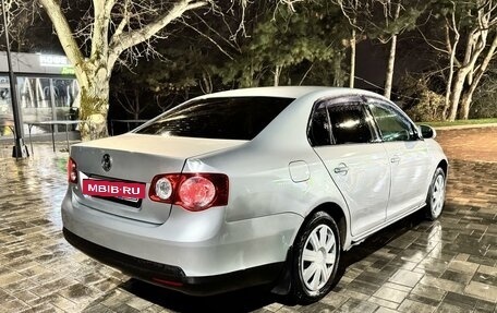 Volkswagen Jetta VI, 2010 год, 687 000 рублей, 6 фотография