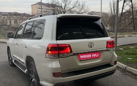 Toyota Land Cruiser 200, 2013 год, 5 200 000 рублей, 13 фотография