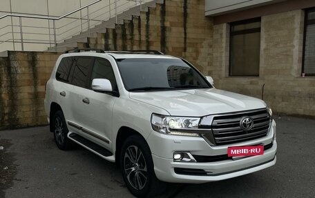 Toyota Land Cruiser 200, 2013 год, 5 200 000 рублей, 14 фотография