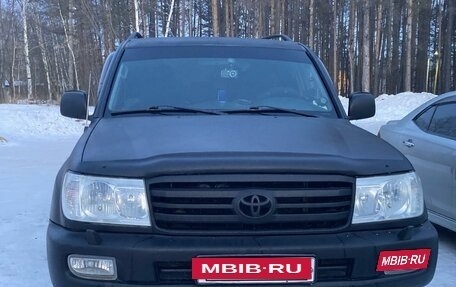 Toyota Land Cruiser 100 рестайлинг 2, 2007 год, 2 550 000 рублей, 2 фотография