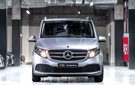 Mercedes-Benz V-Класс, 2019 год, 4 149 000 рублей, 3 фотография