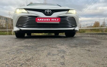 Toyota Camry, 2019 год, 2 850 000 рублей, 11 фотография