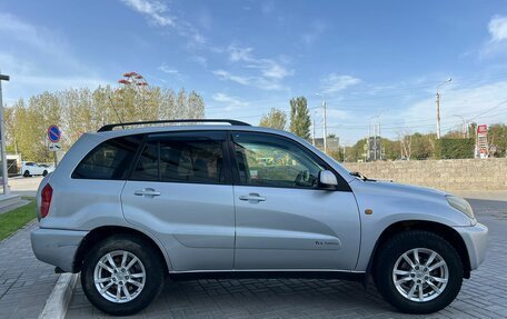 Toyota RAV4, 2002 год, 849 000 рублей, 4 фотография