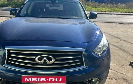 Infiniti QX70, 2014 год, 2 800 000 рублей, 1 фотография