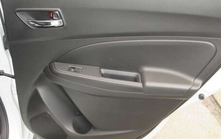 Suzuki Swift V, 2022 год, 1 400 999 рублей, 21 фотография