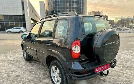 Chevrolet Niva I рестайлинг, 2011 год, 455 000 рублей, 4 фотография