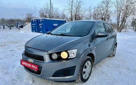 Chevrolet Aveo III, 2014 год, 575 000 рублей, 2 фотография