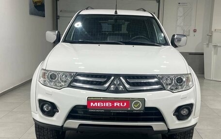 Mitsubishi Pajero Sport II рестайлинг, 2015 год, 2 499 900 рублей, 2 фотография