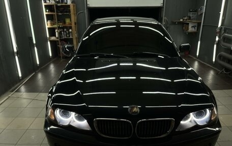 BMW 3 серия, 2003 год, 900 000 рублей, 1 фотография