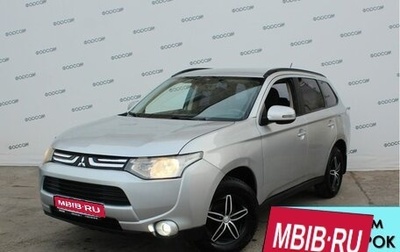 Mitsubishi Outlander III рестайлинг 3, 2013 год, 1 099 000 рублей, 1 фотография