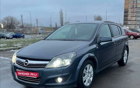 Opel Astra H, 2008 год, 670 000 рублей, 2 фотография