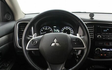 Mitsubishi Outlander III рестайлинг 3, 2013 год, 1 099 000 рублей, 17 фотография