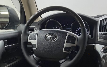 Toyota Land Cruiser 200, 2014 год, 3 985 000 рублей, 18 фотография