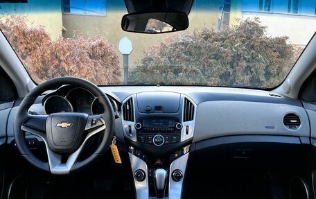 Chevrolet Cruze II, 2013 год, 970 000 рублей, 11 фотография