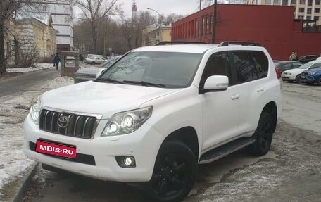 Toyota Land Cruiser Prado 150 рестайлинг 2, 2011 год, 3 700 000 рублей, 1 фотография