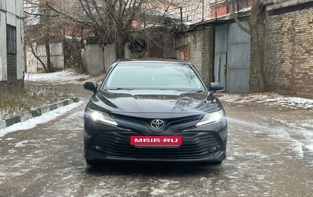 Toyota Camry, 2020 год, 2 650 000 рублей, 8 фотография