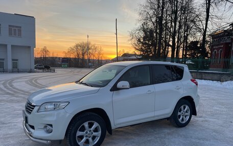 Toyota RAV4, 2010 год, 1 680 000 рублей, 2 фотография