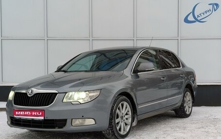 Skoda Superb III рестайлинг, 2008 год, 888 000 рублей, 1 фотография