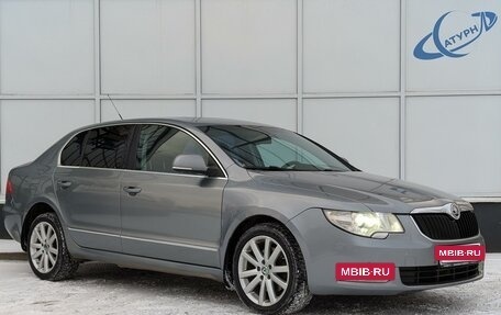 Skoda Superb III рестайлинг, 2008 год, 888 000 рублей, 3 фотография