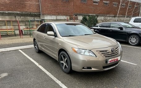 Toyota Camry, 2007 год, 950 000 рублей, 2 фотография