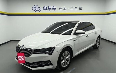 Skoda Superb III рестайлинг, 2021 год, 2 фотография