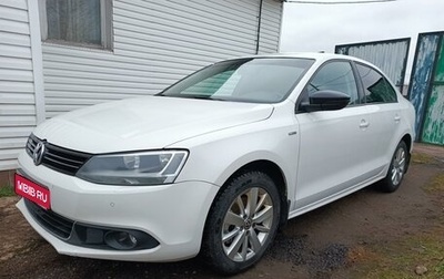 Volkswagen Jetta VI, 2013 год, 1 000 000 рублей, 1 фотография