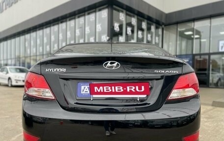 Hyundai Solaris II рестайлинг, 2013 год, 860 000 рублей, 4 фотография