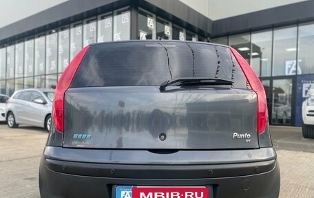 Fiat Punto III Punto Evo рестайлинг, 2002 год, 357 000 рублей, 4 фотография