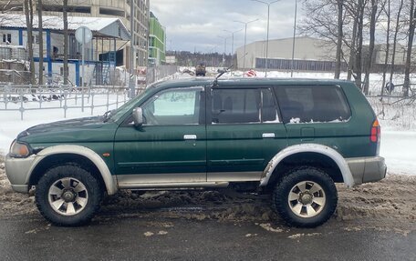 Mitsubishi Pajero Sport II рестайлинг, 2000 год, 500 000 рублей, 2 фотография