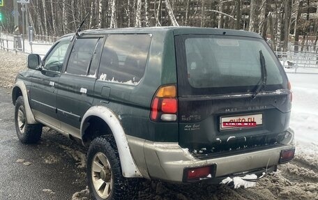 Mitsubishi Pajero Sport II рестайлинг, 2000 год, 500 000 рублей, 3 фотография